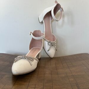 Laurmosa White Bow Dress Heels Ankle Strap Kids Size 3 Formal Shoes